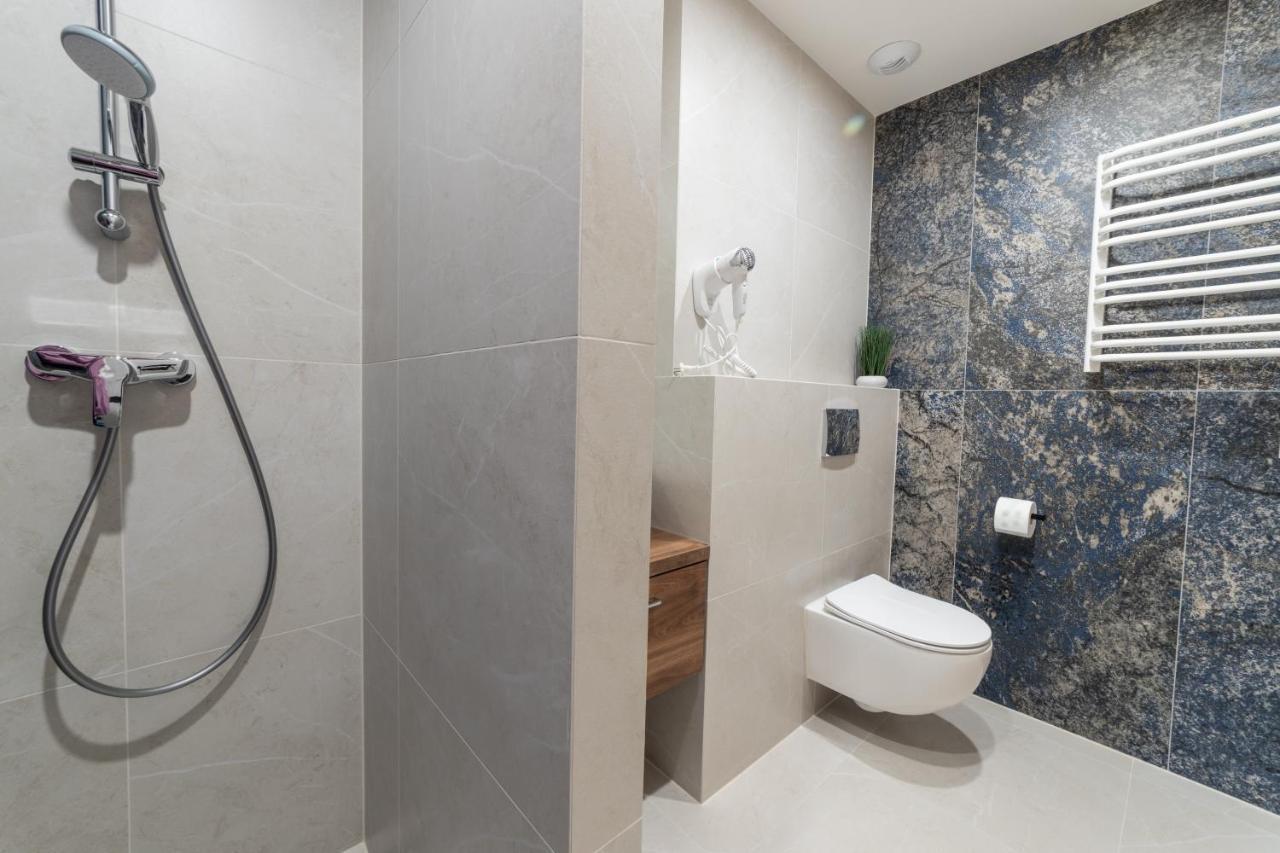 Milu Apartments Sebastiana Краков Экстерьер фото